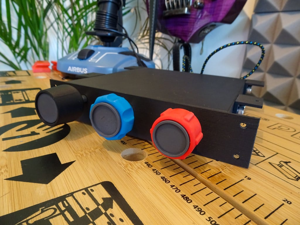 Cesna 172 inspired flight sim throttle box