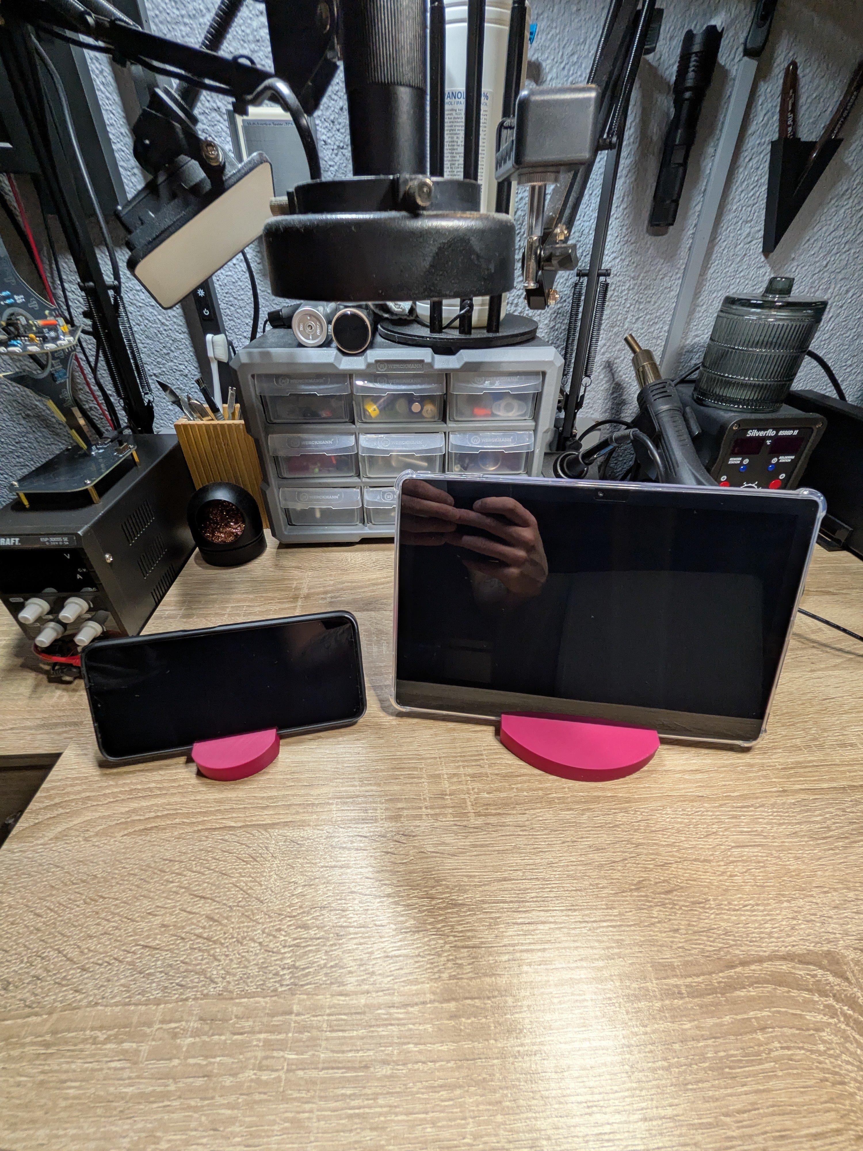 Resting Place 2.0 The trusted resting place for your phone or tablet!