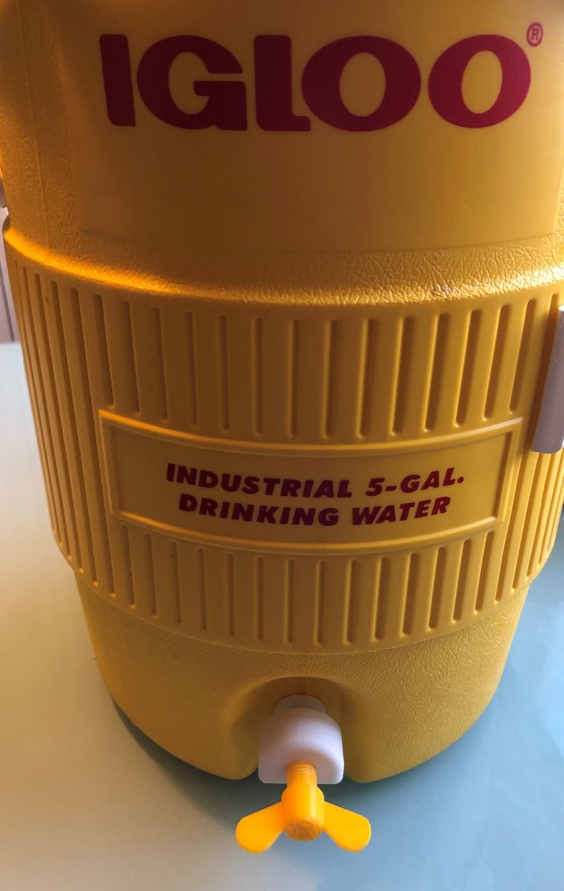 Igloo Dispenser Holder