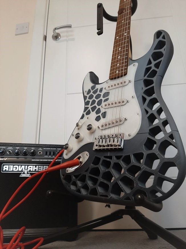 Left Handed 3D Printed Guitar Body - Stratocaster Type - Voronoi"