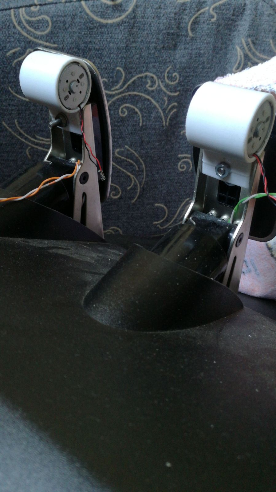 Rumble Motor Support G27-G29 Pedals