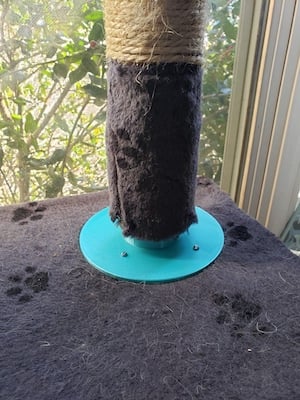 Cat tree support