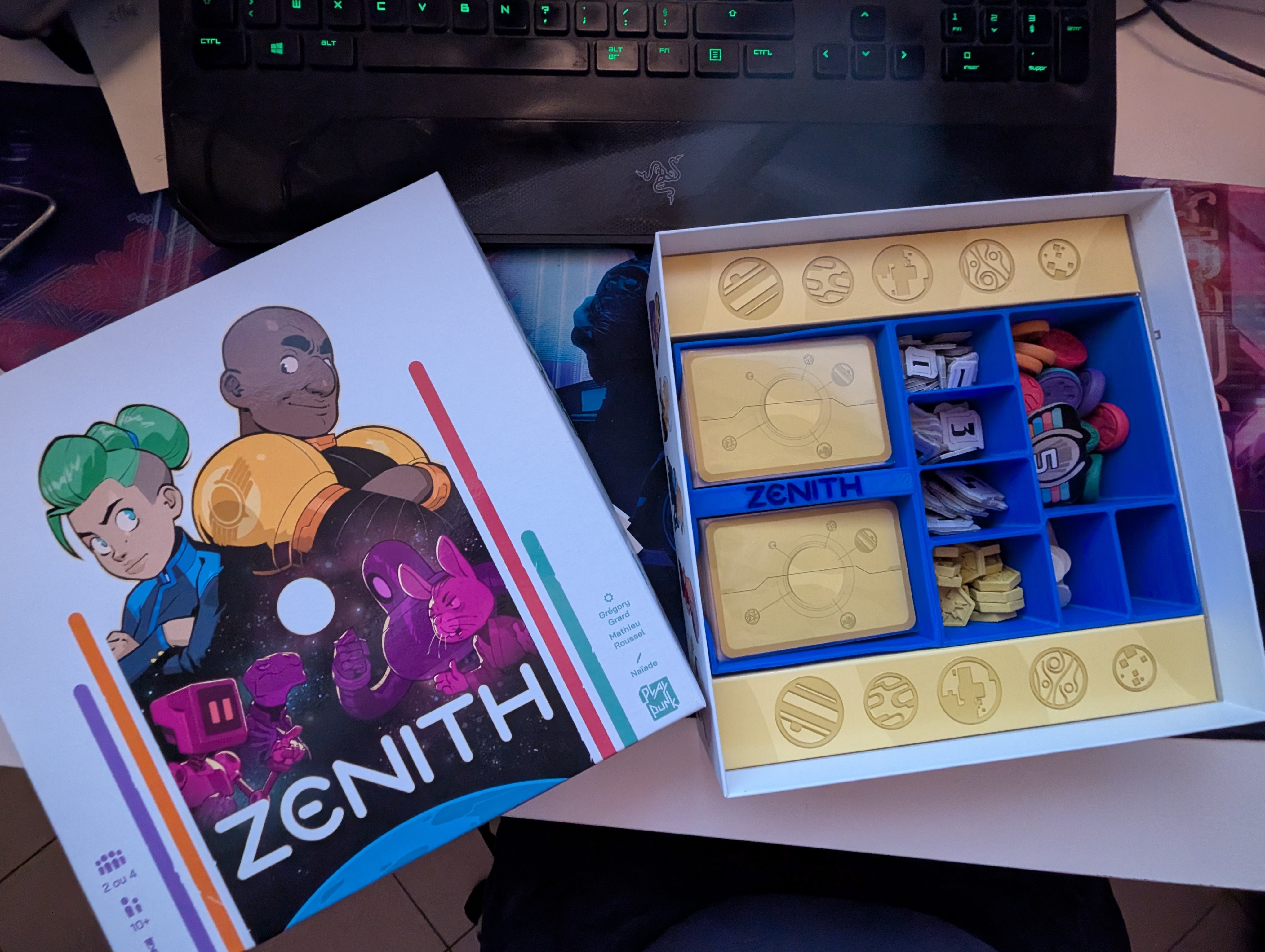 insert zenith board game