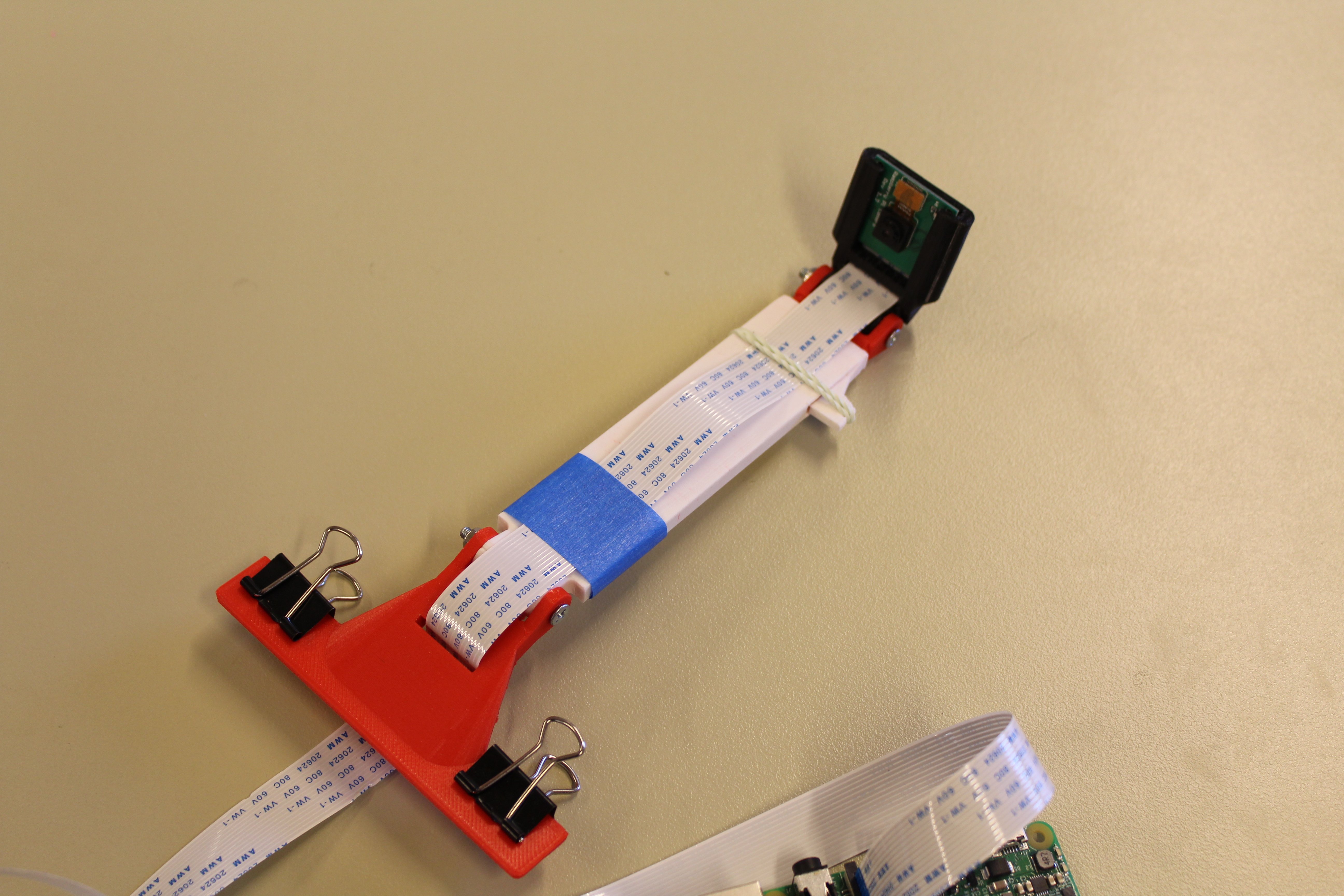 Adjustable Raspberry Pi camera mount for 3D-printers