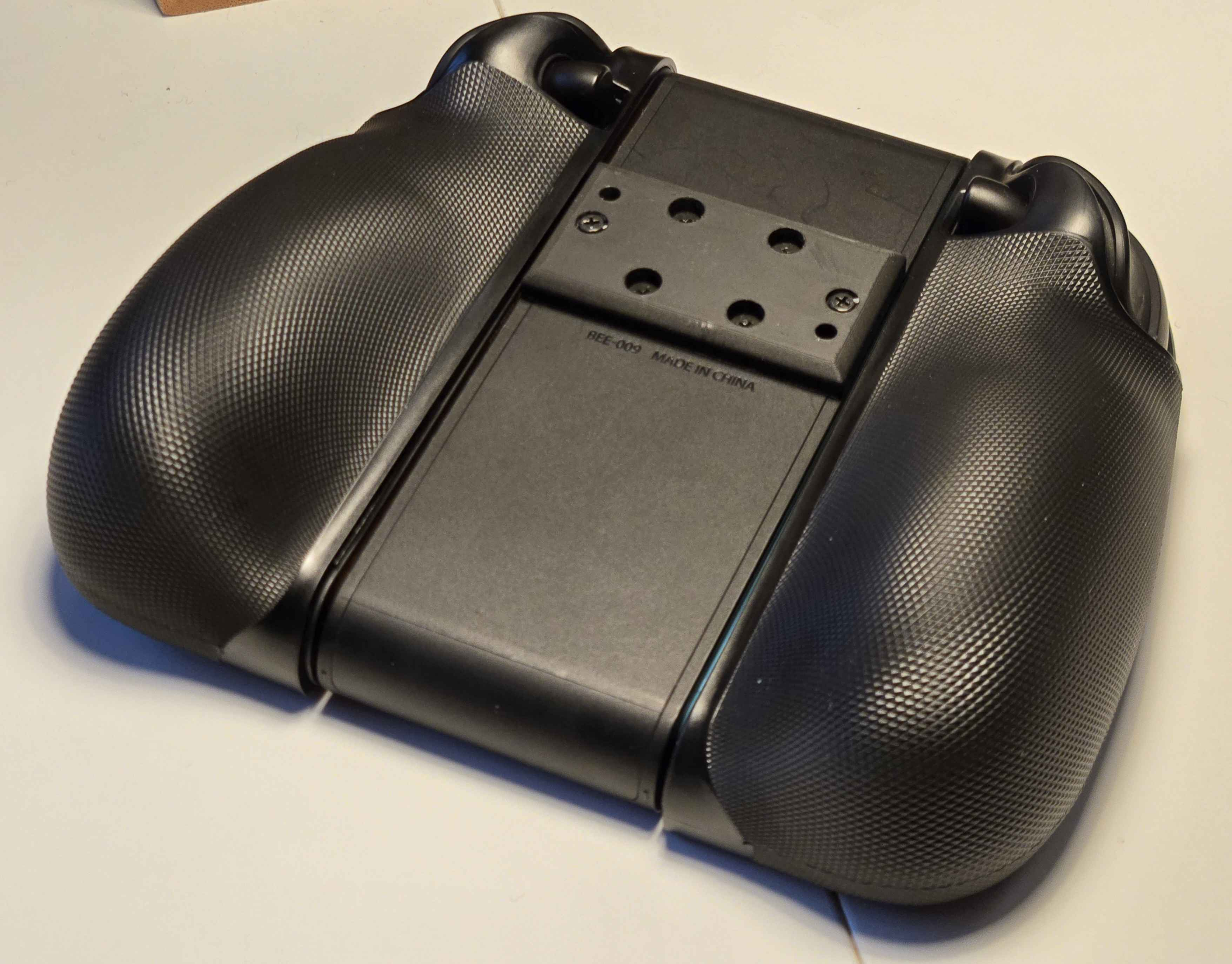 Joycon 2 Grip Screw Hider