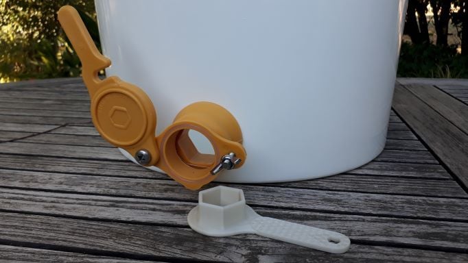 Hex Allen wrench - 33 mm - Plastic Honey Gate