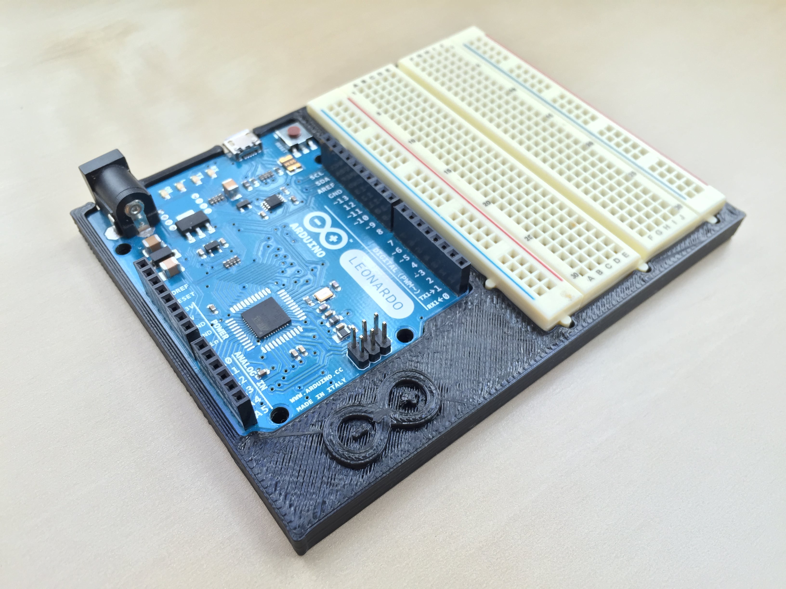 Arduino Leonardo and Breadboard Holder