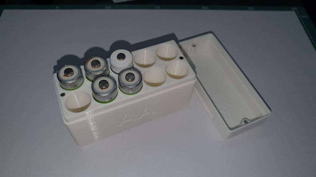 AA Battery box