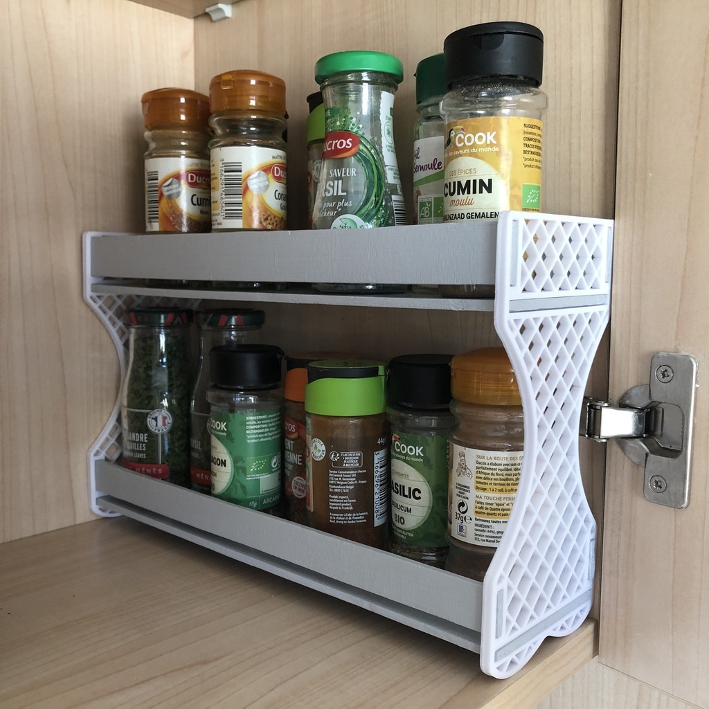 Spice shelf / étagère à épice