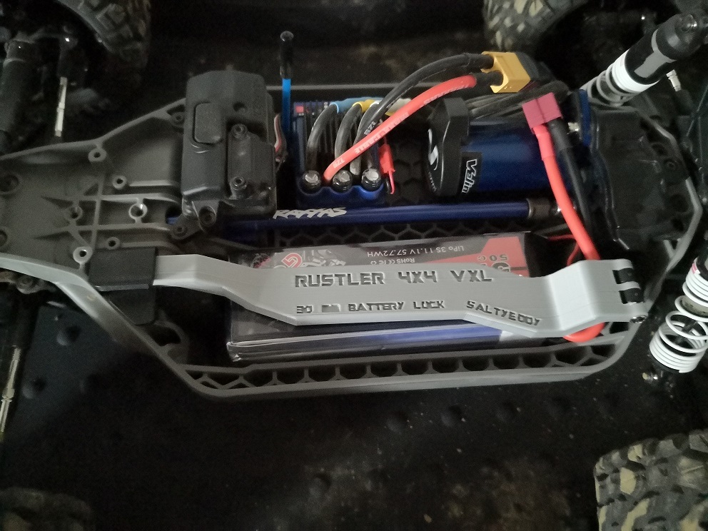 Traxxas Rustler 4x4 VXL - 30, 35, 42 mm Battery Lock