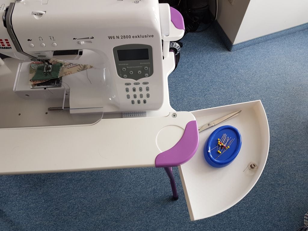 SewEzi Swivel Tray