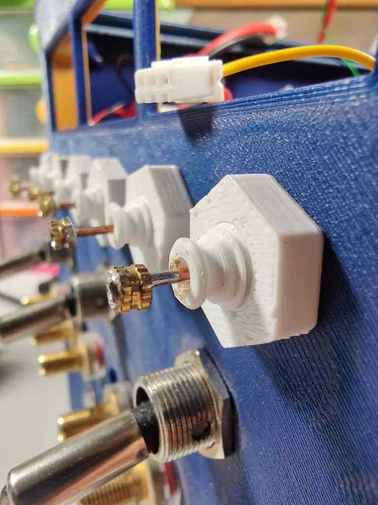 Trimmer potentiometer adapter