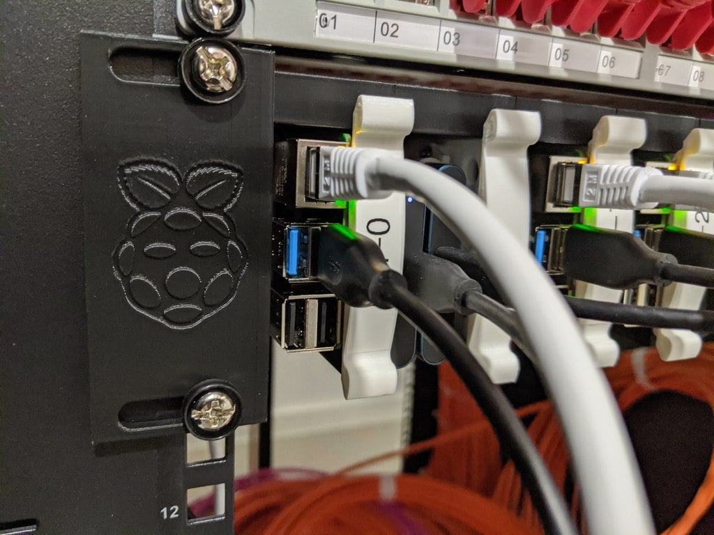 Raspberry Pi 4 2U rack-mount for 12 Raspberry or for 8 (with Samsung T5)