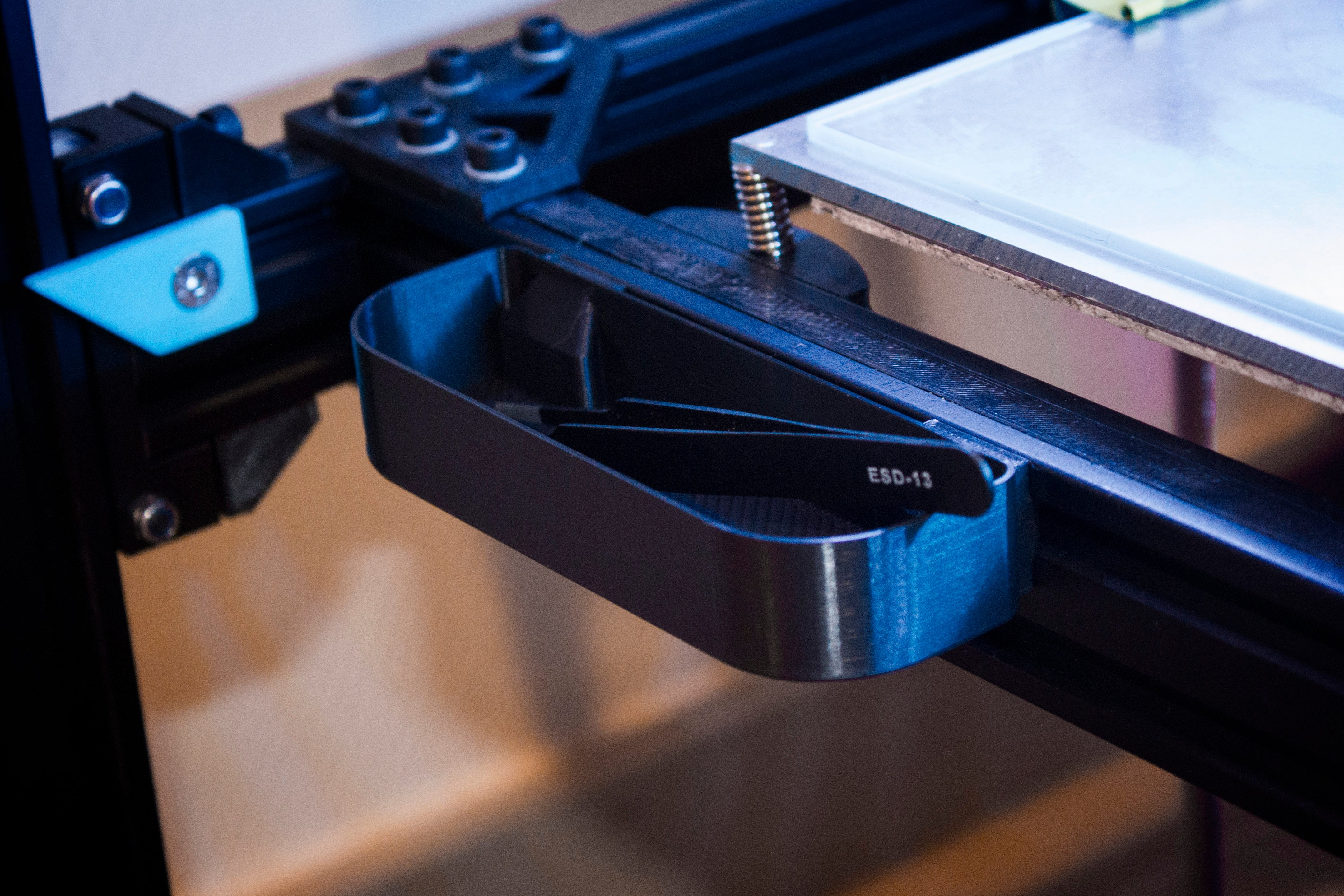 Customizable V-slot Tool Trays