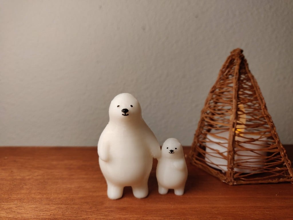KUMATY : Polar Bear and  a Cub