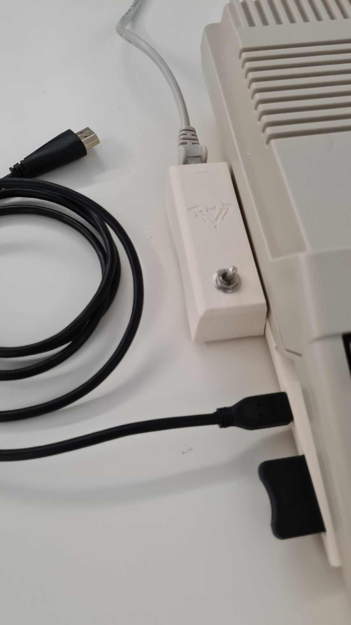 A500 Side expansion port with microhdmi, sdcard, network and switch
