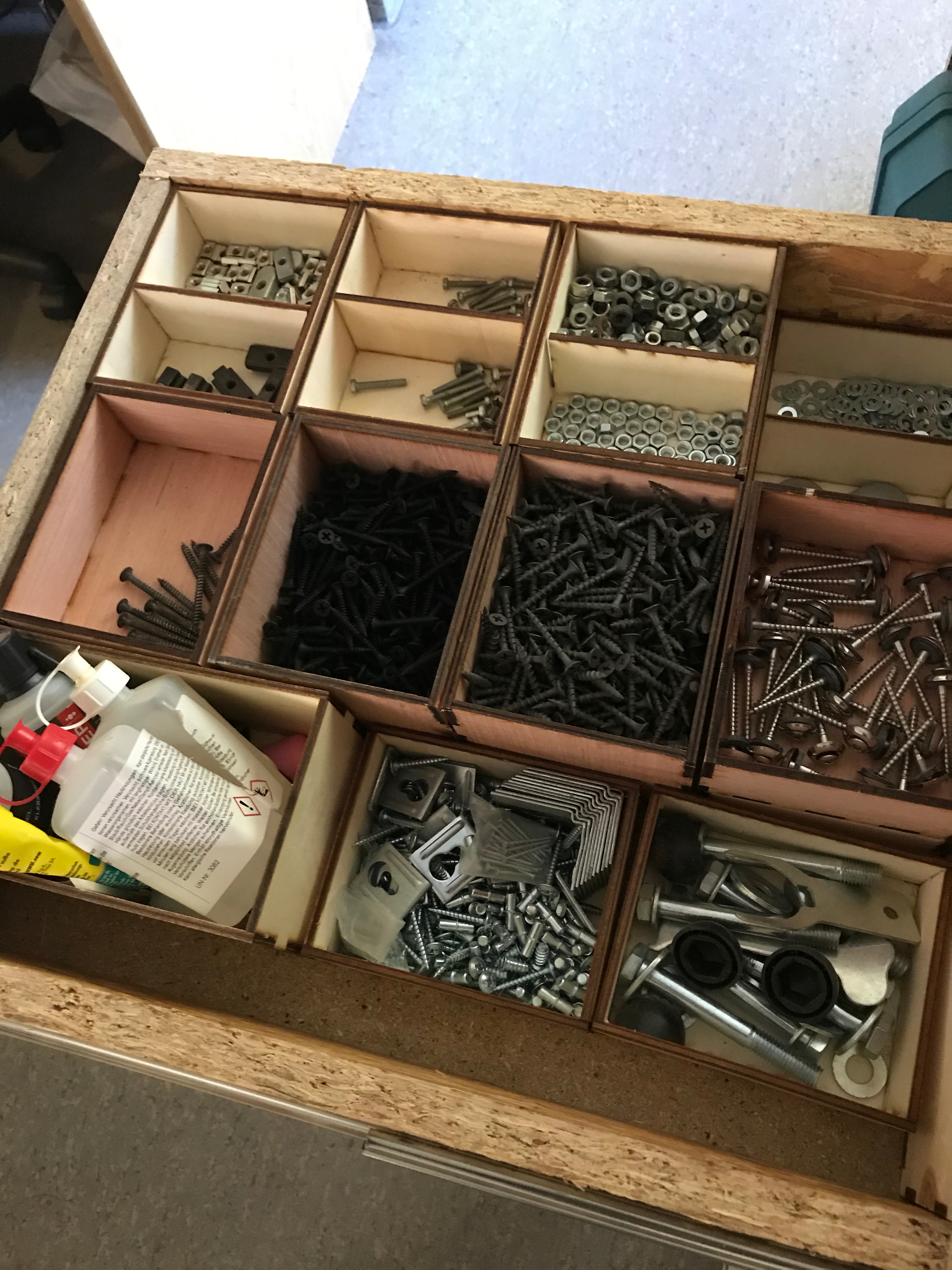 Toolbox ( for Screws )
