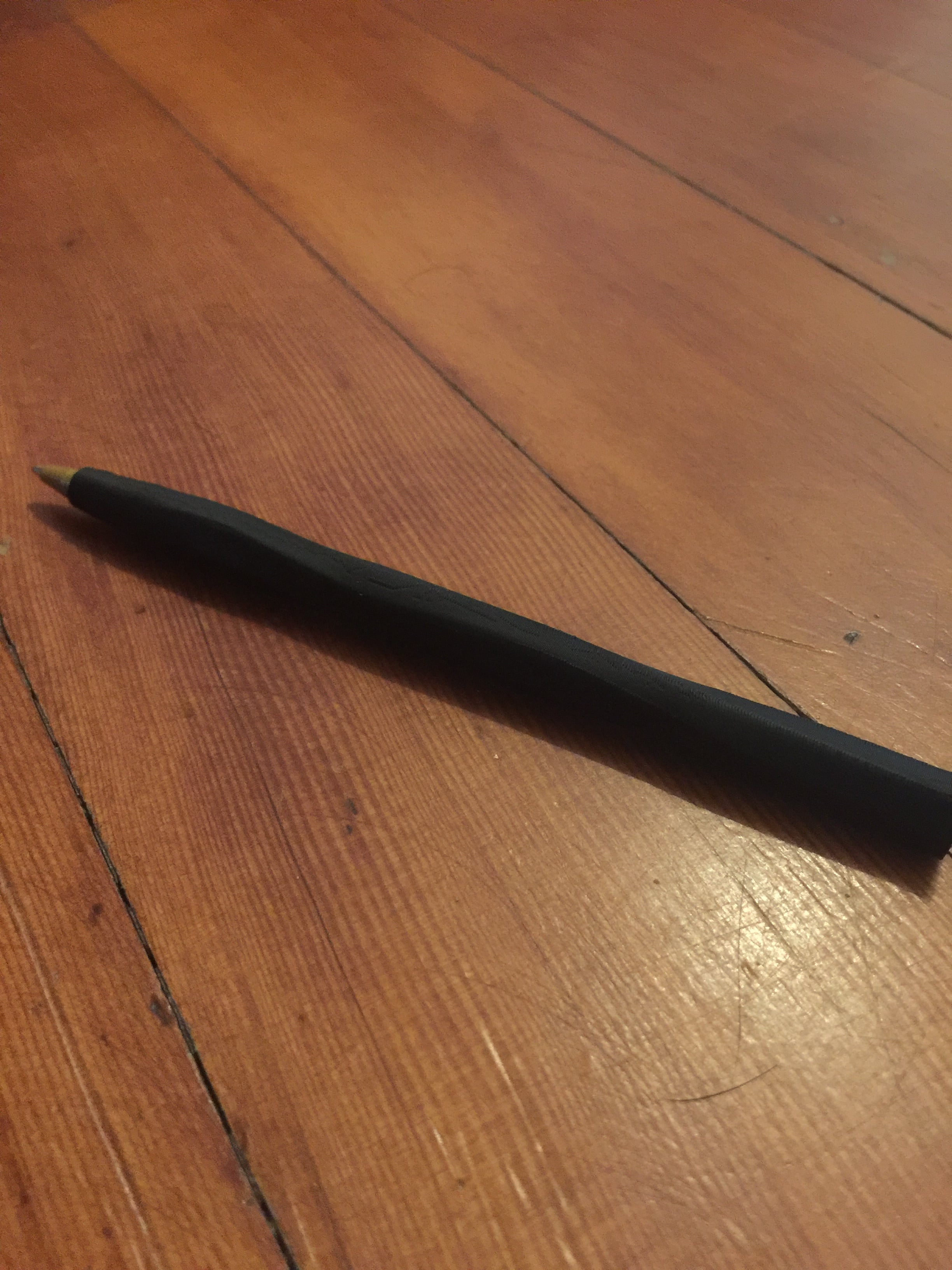 Spiraling Hexagon Pen
