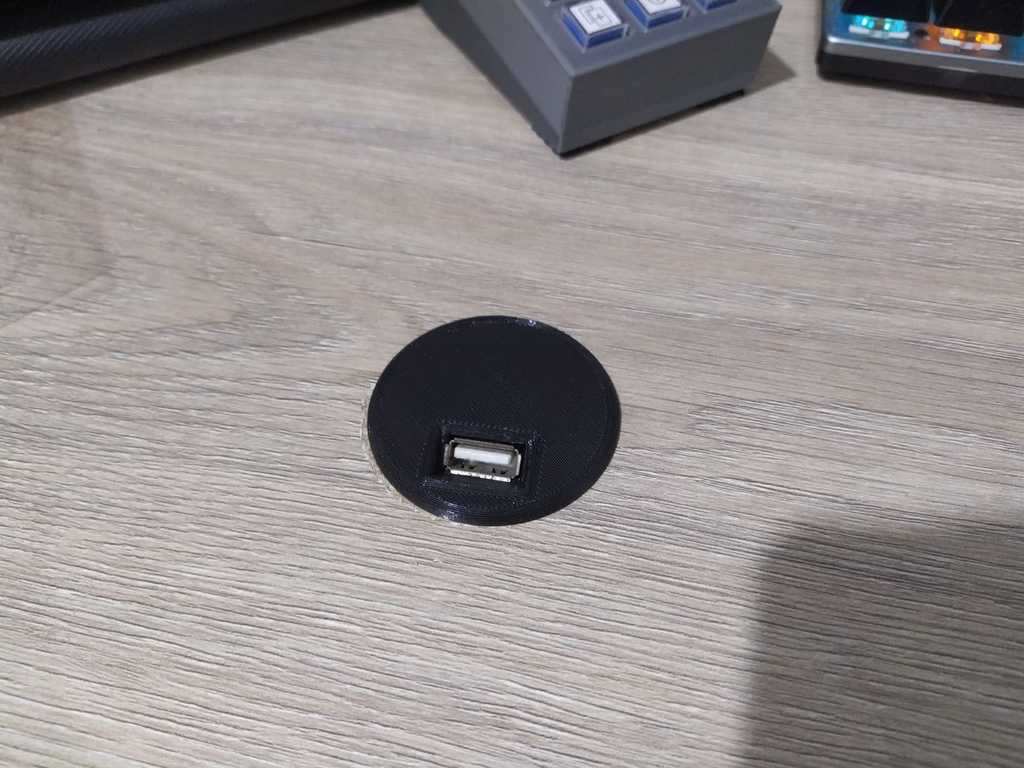 USB Extension through desk mount