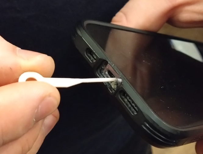 Telefon temizleyici (USB) (Yıldırım) (Plastik Aparattır!!!)