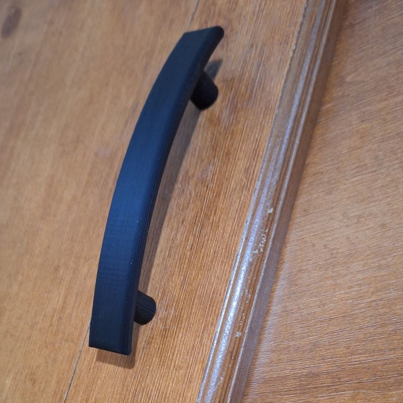 Door Handle / Drawer and Cabinet Pull