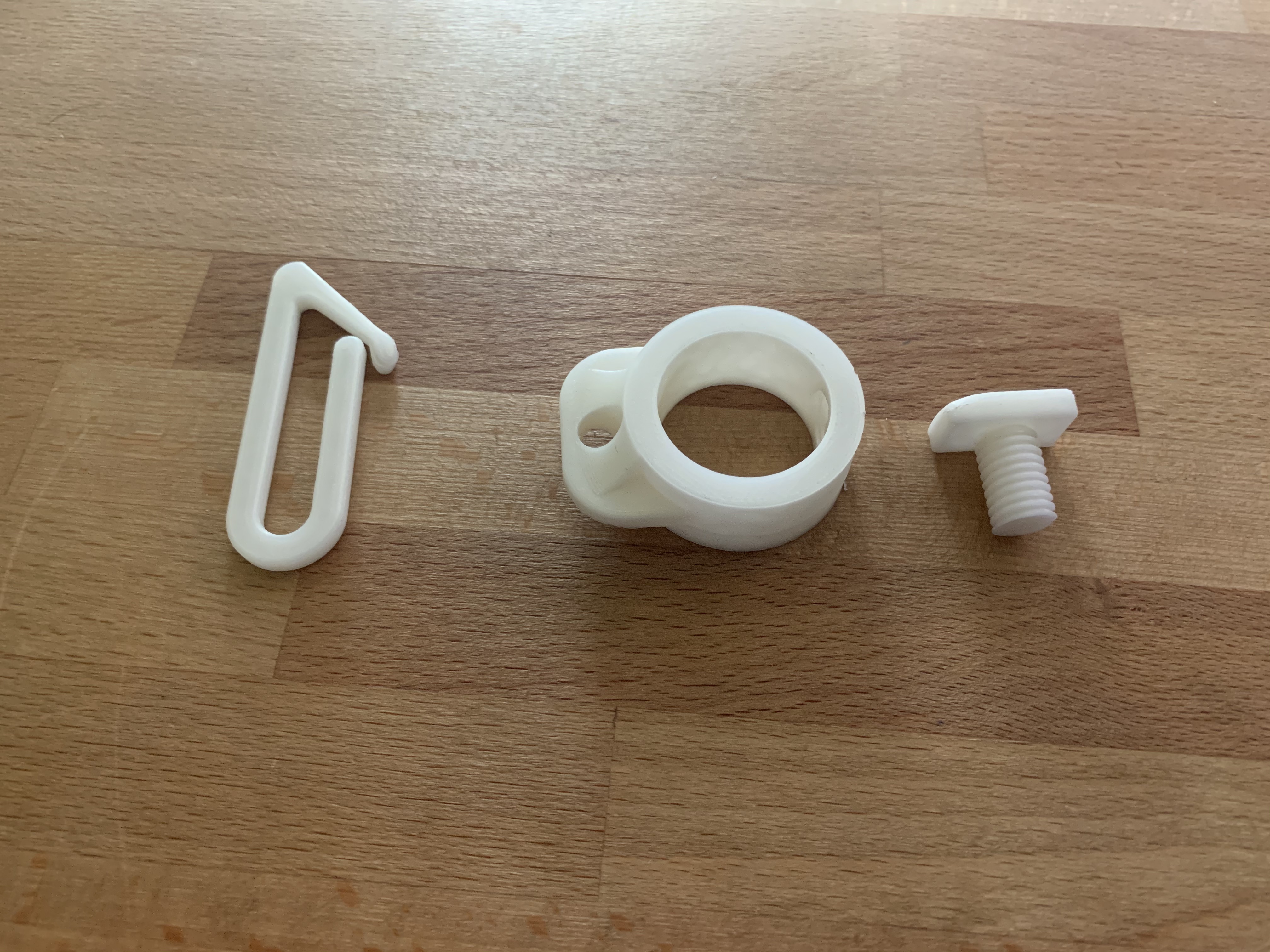 Flag Pole Swivel Ring with Clip and Set Screw