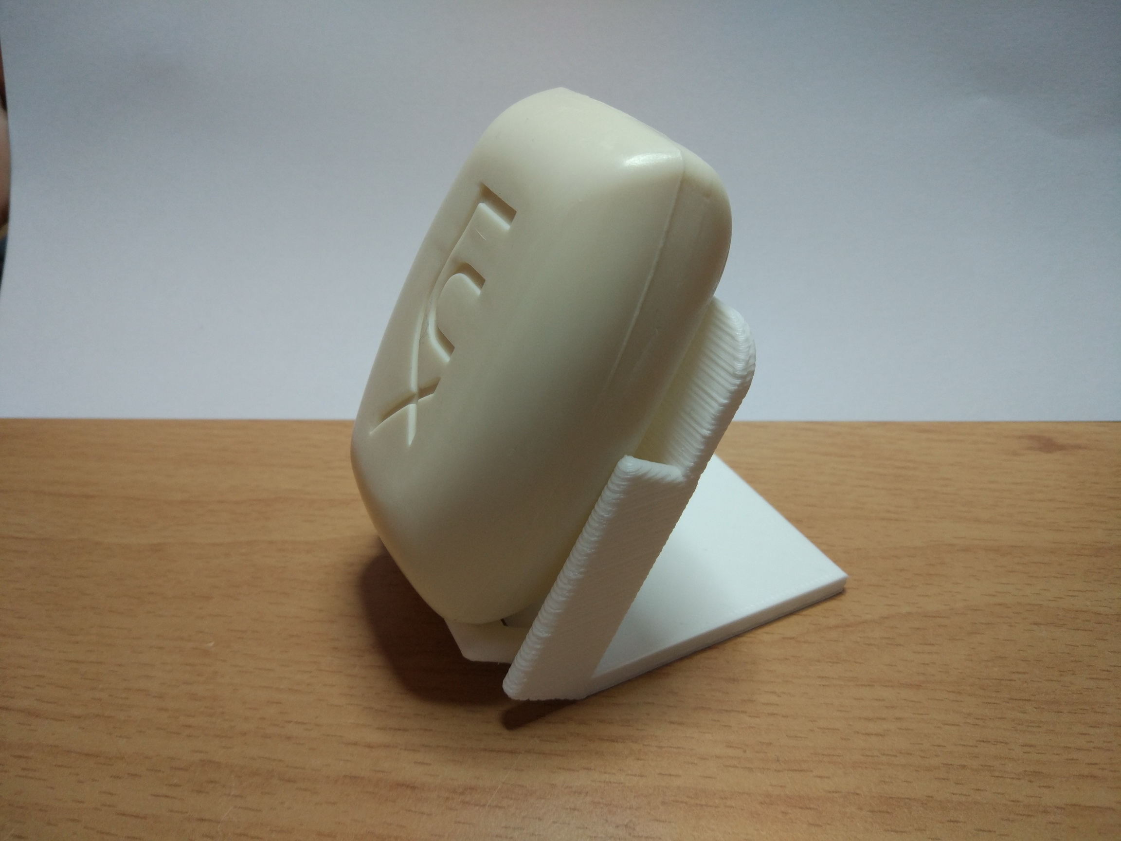 Soap bar holder - chair with sink (vertical)