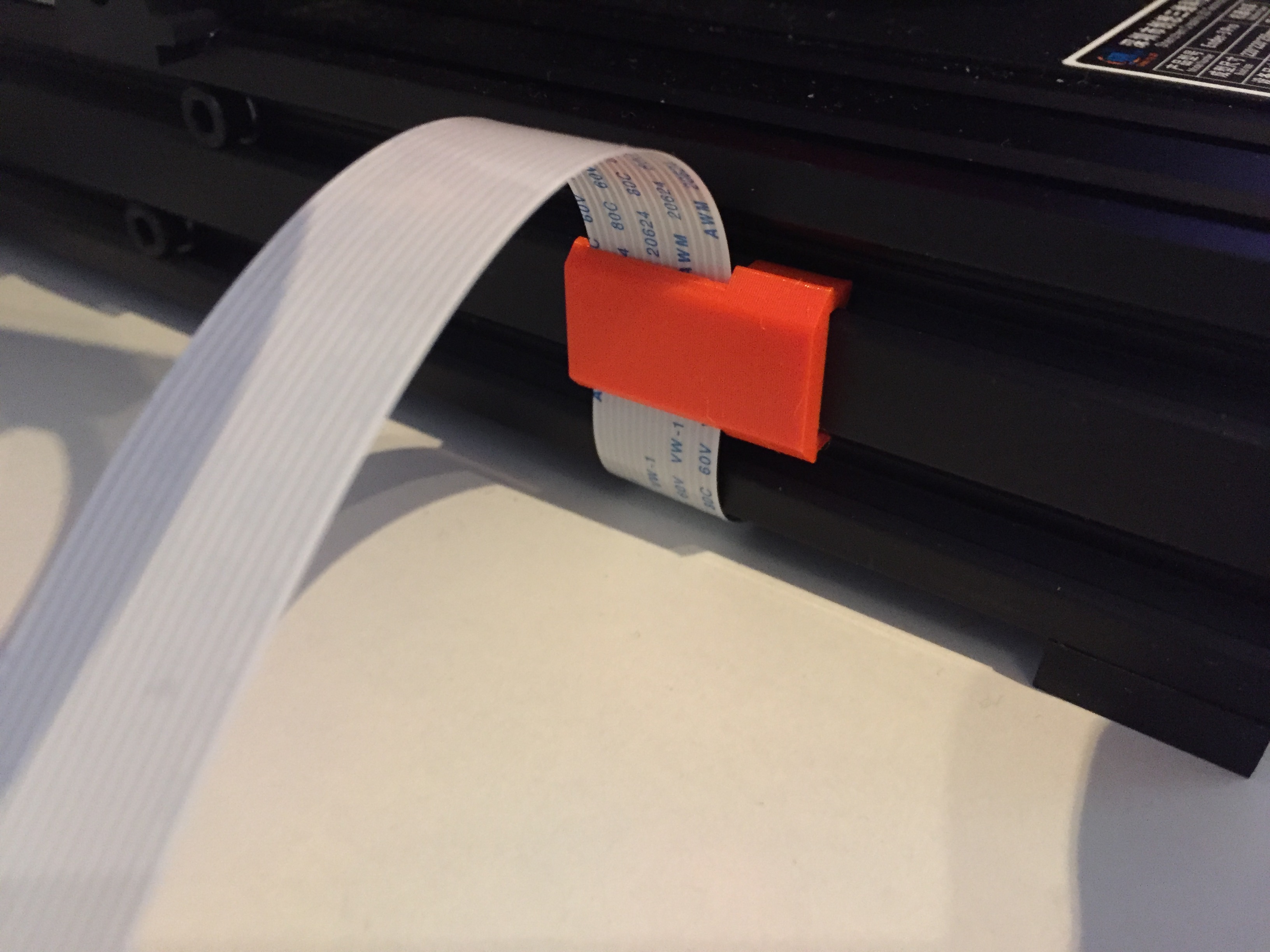 Raspberry Pi Camera Cable Clip