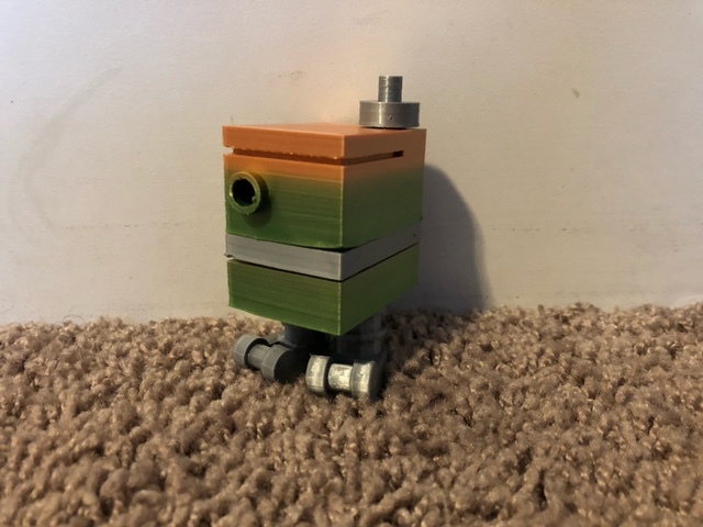 Lego Gonk droid