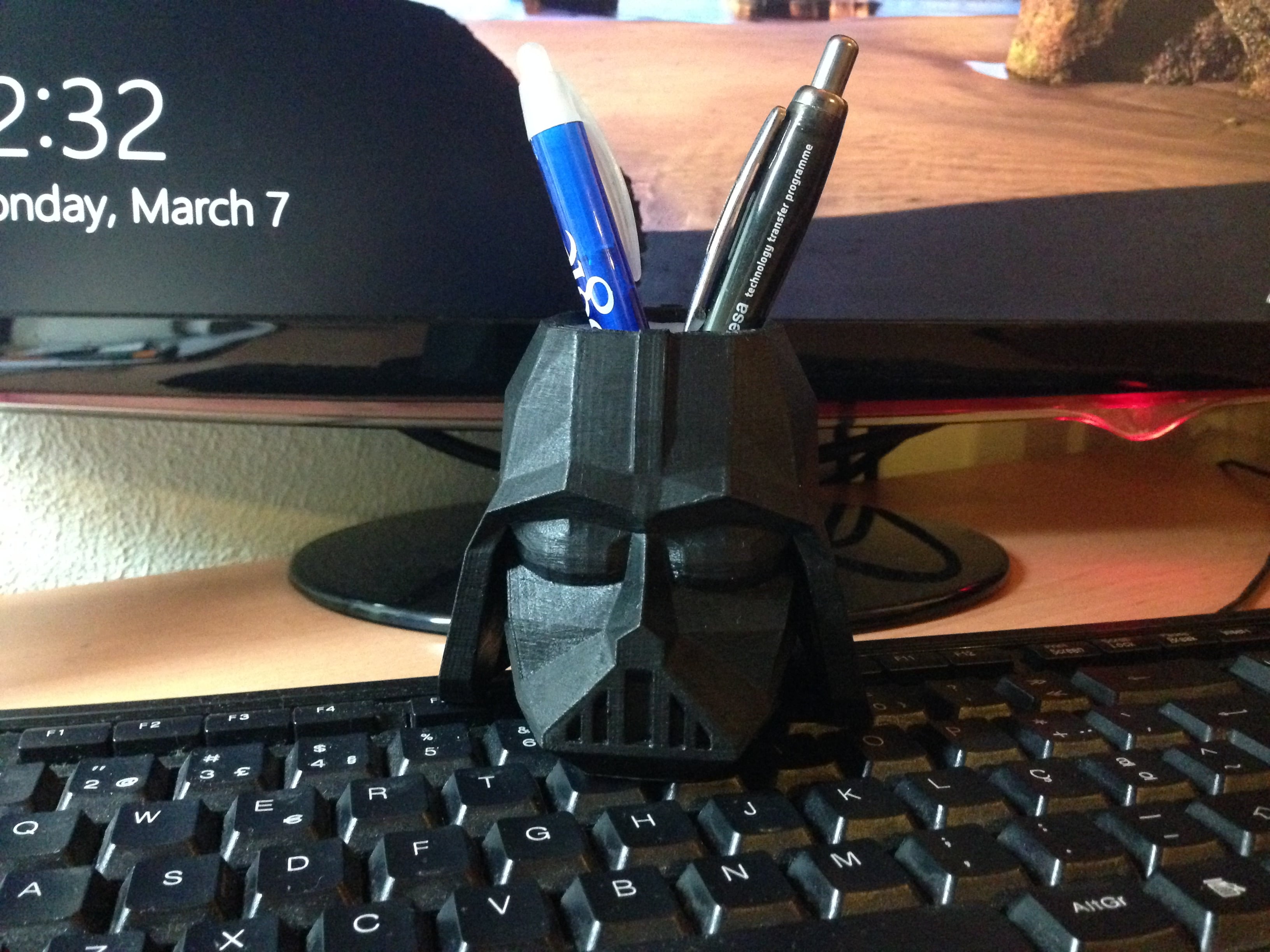 Vader Pencil Cup (Low-Poly)