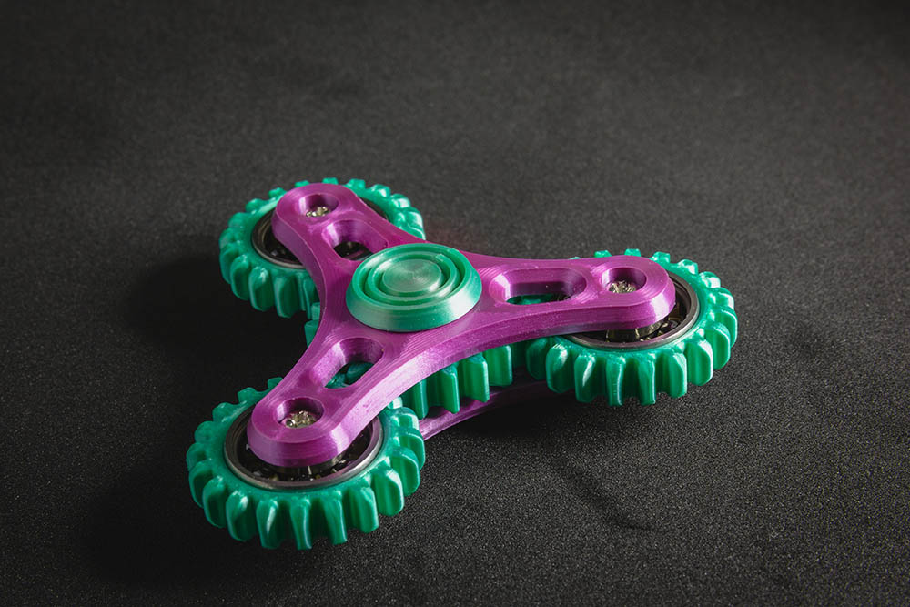 Gear spinner