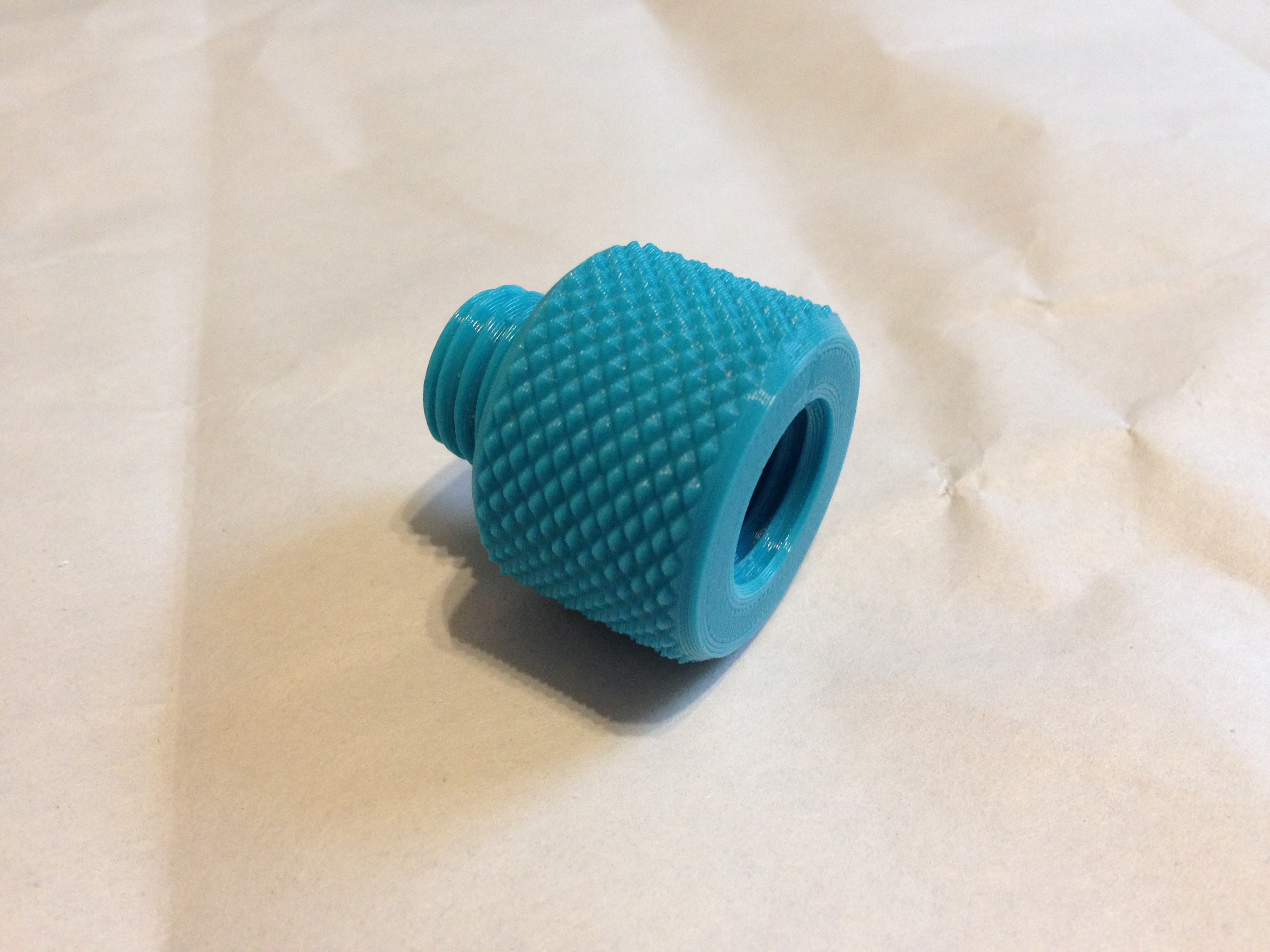 Knurling Bolt-Nut Connector