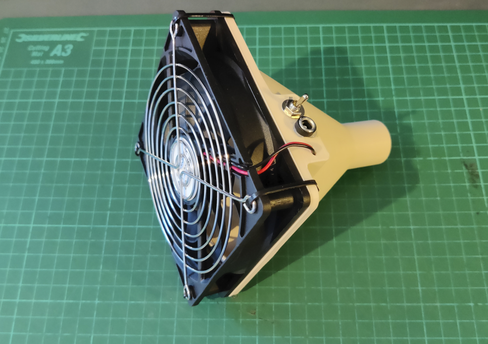 Soldering fan fumes extractor