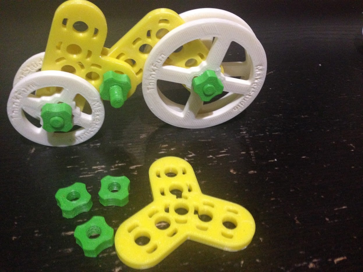 ThinkFun Geometry Expansion Set - More Connectors!