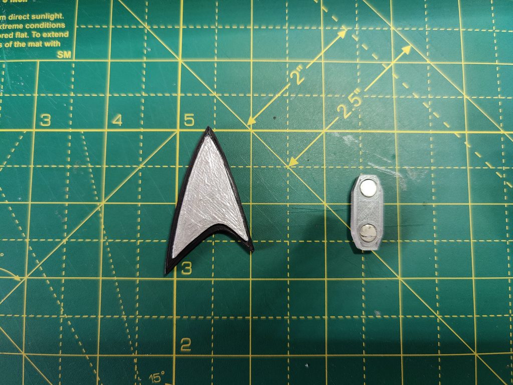 Star Trek Lower Decks style Magnetic Combadge