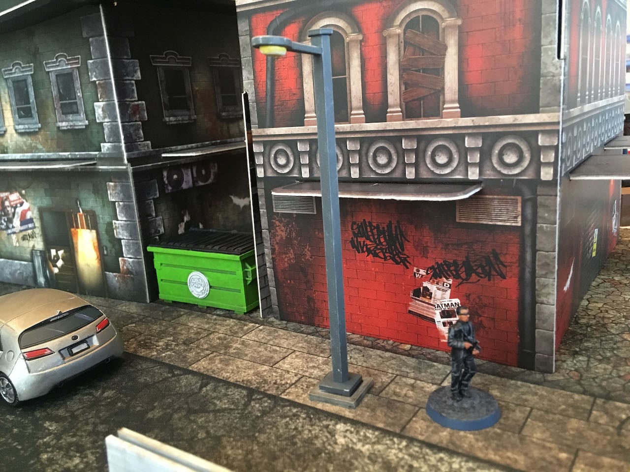Miniature Modern Lamp Post (Tall & Short)