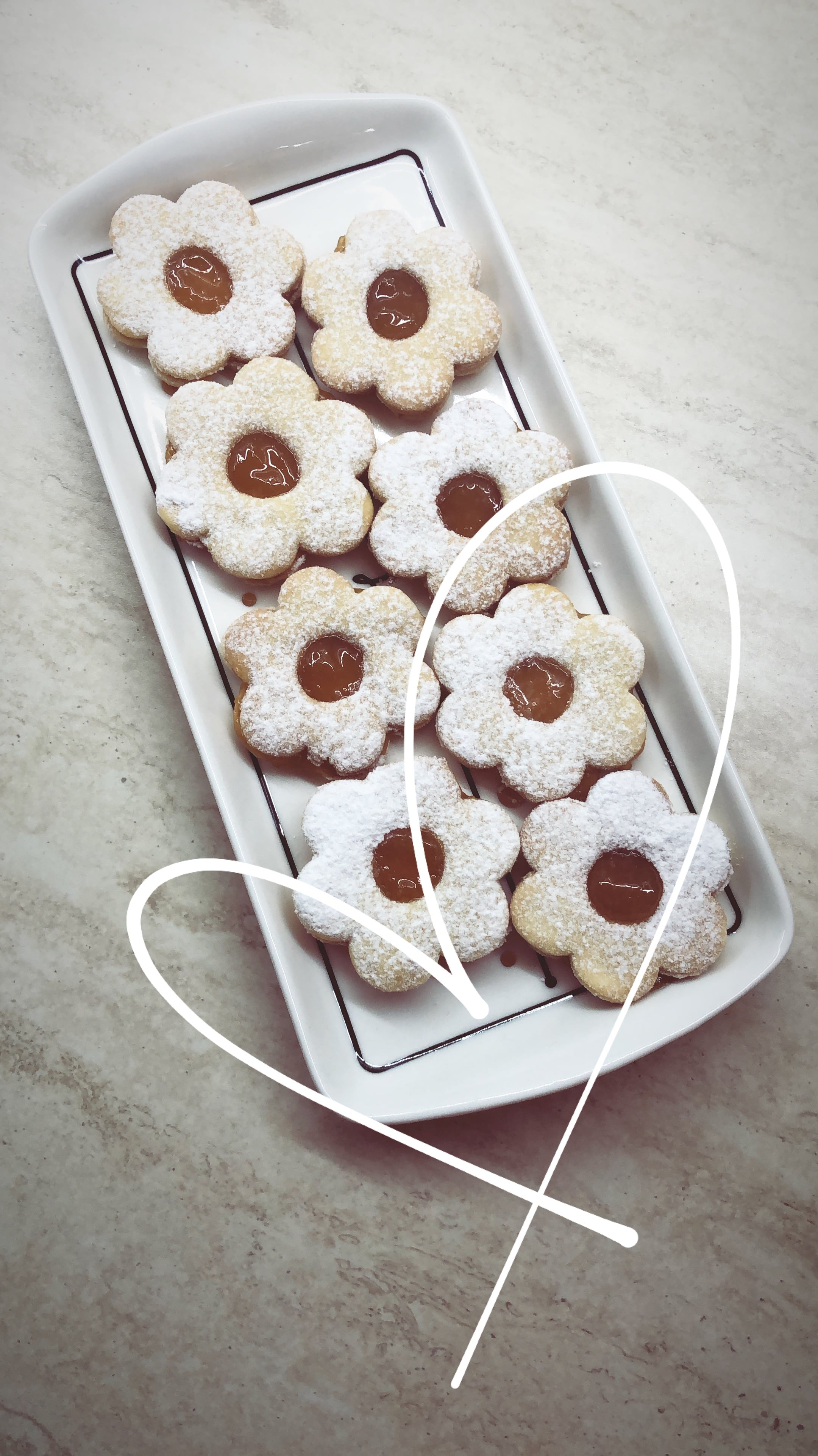 Linzer Cookie cutter flower design