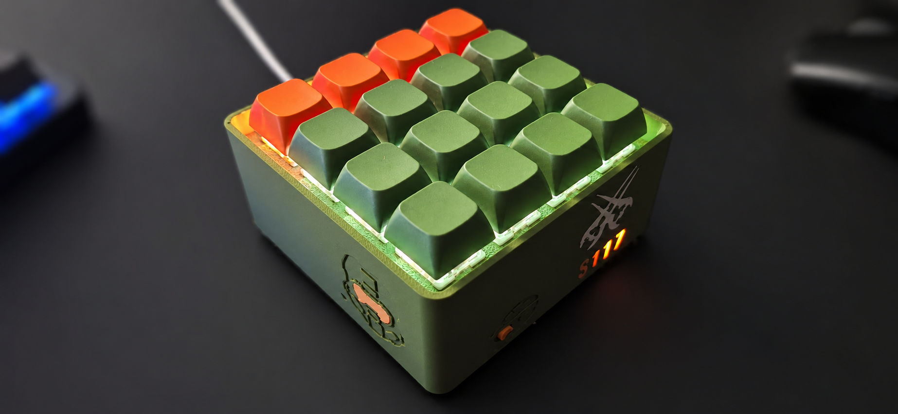 DailyDuino Hexpad - 16 Switch Macropad with RGB