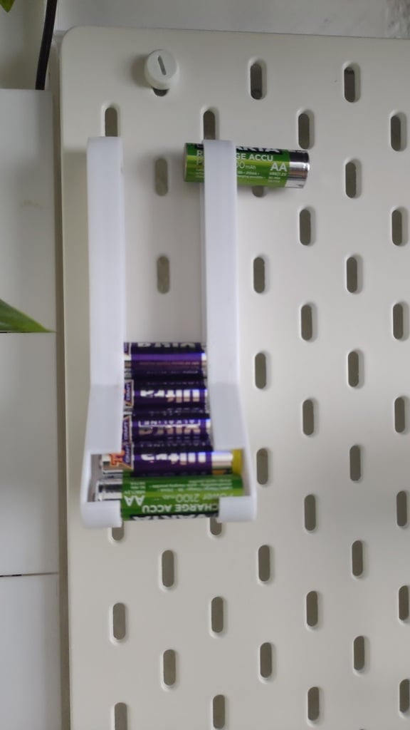 Fixed AA Battery dispenser for Ikea Skadis