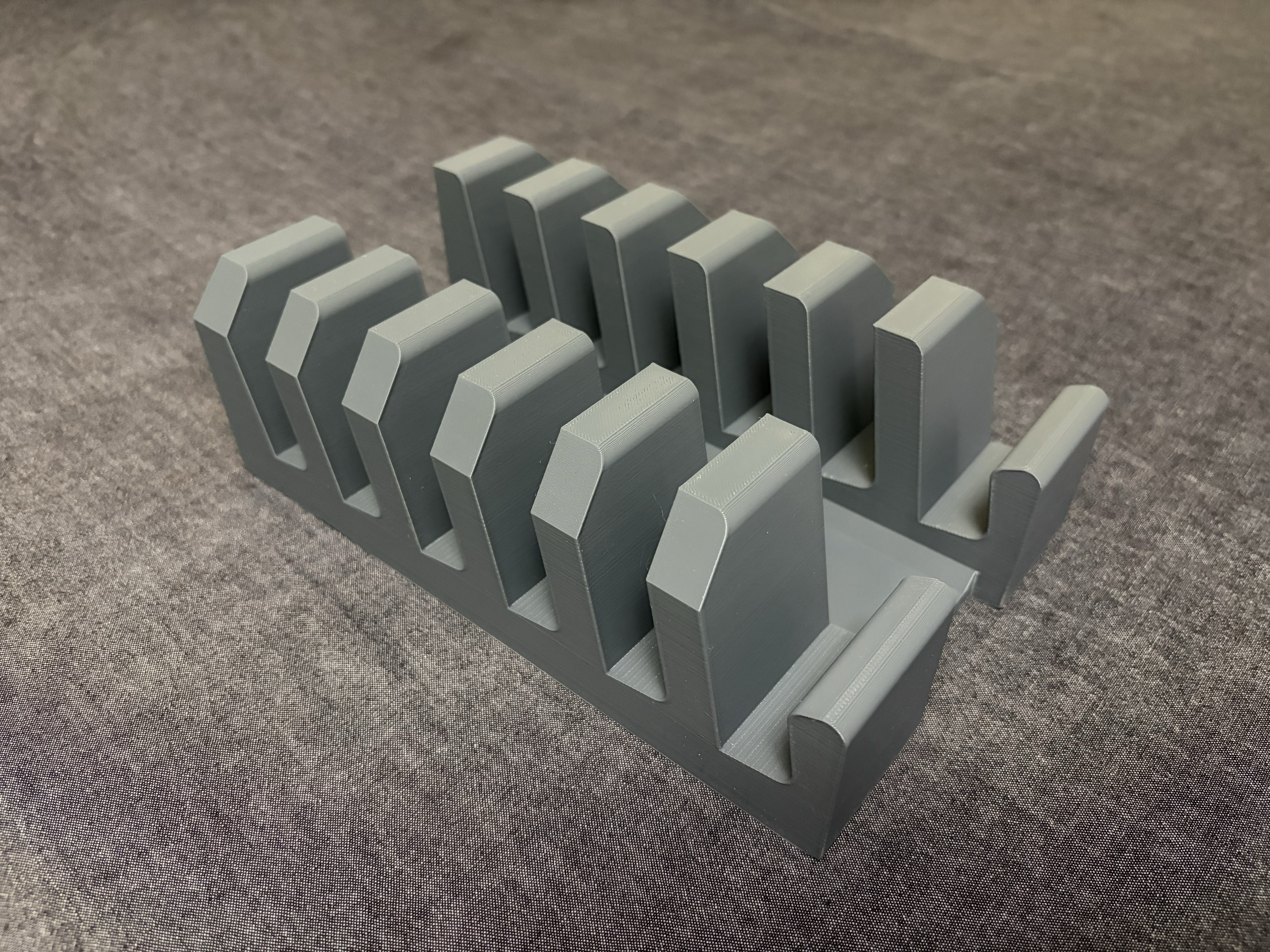 Multi-Device Stand (6-Slot)