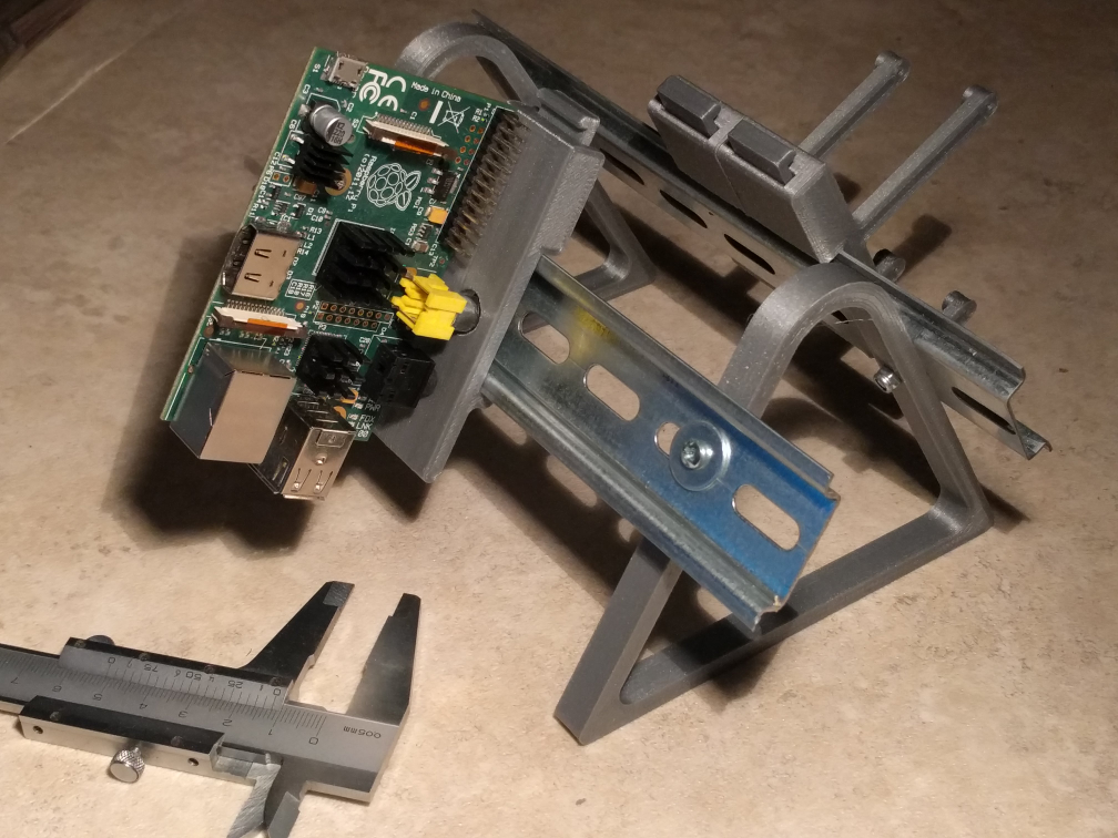 DIN Rail stand