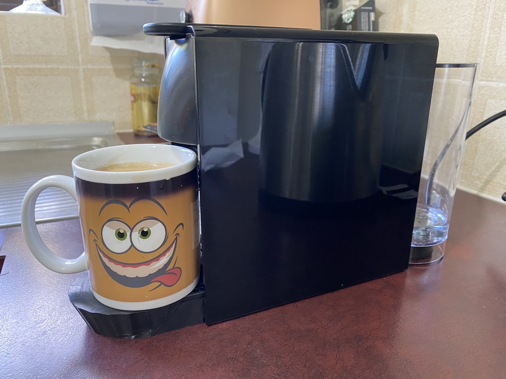 Breville Nespresso regular coffee mugs drip tray
