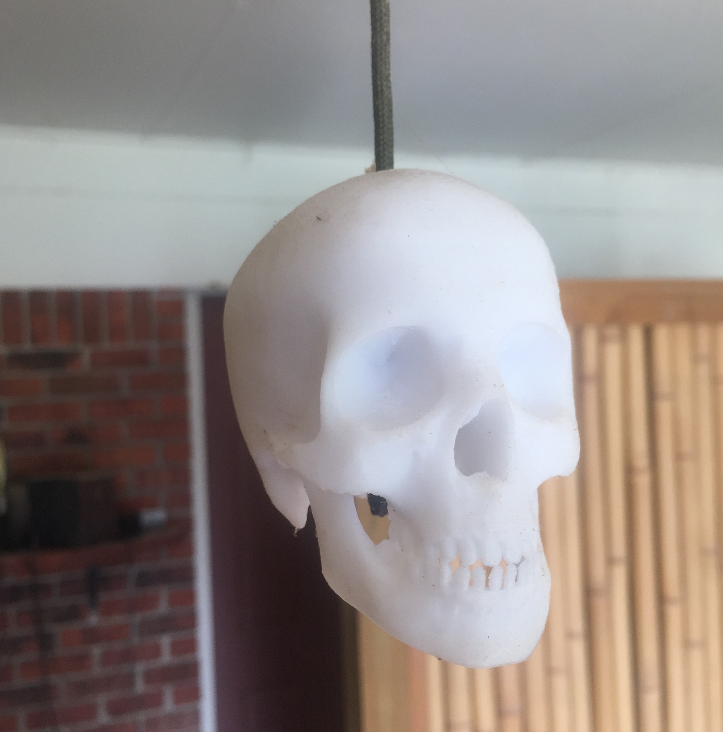 Skull rope pull knob