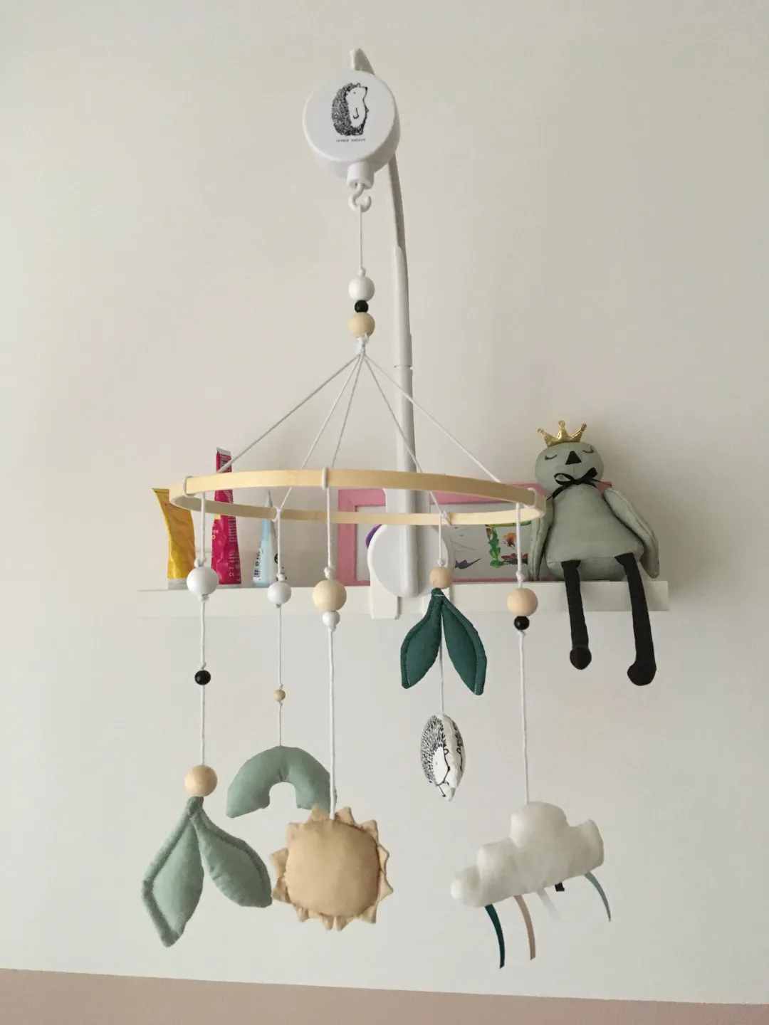 Mobile Bracket for IKEA Mosslanda Shelf