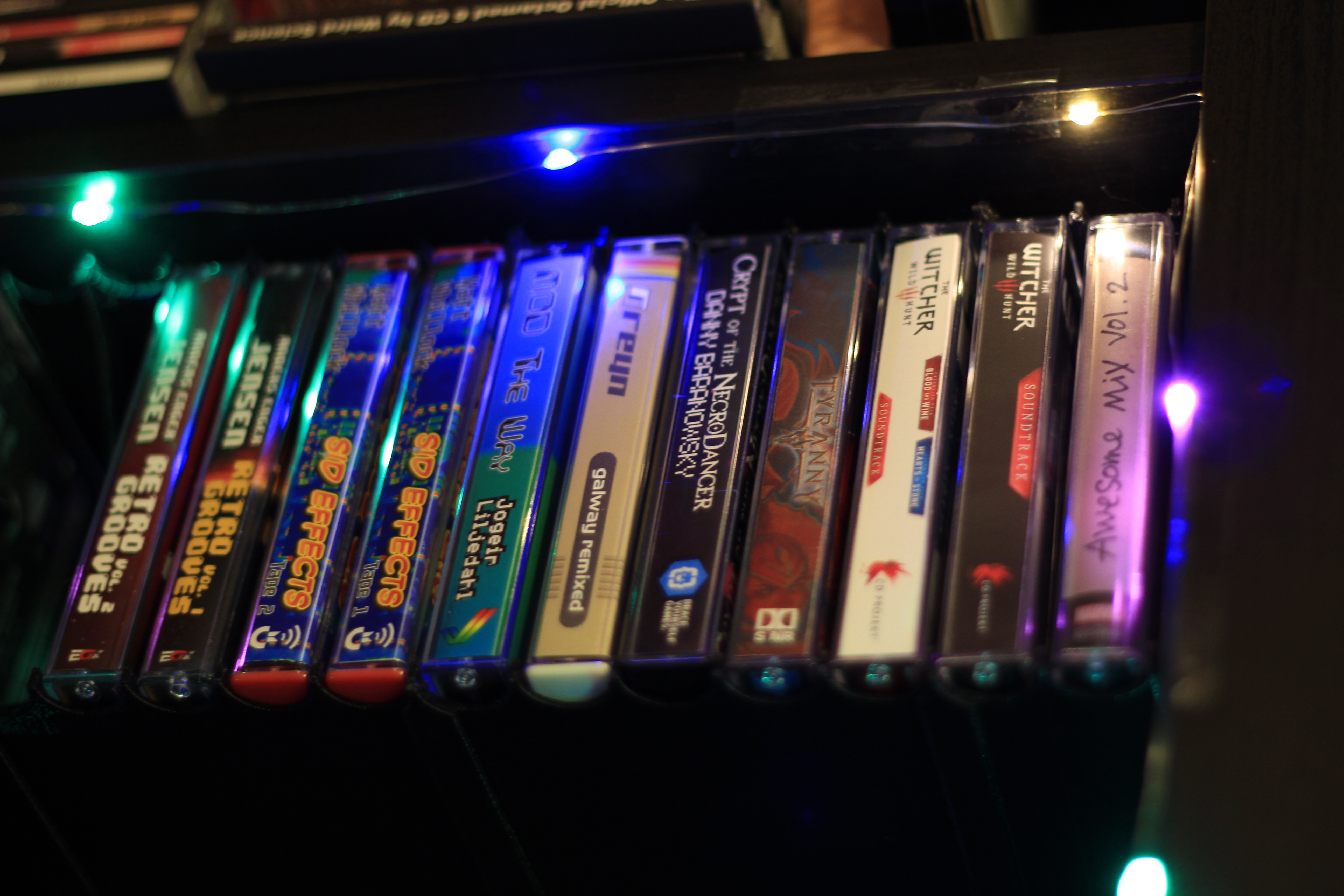 Expandable Tape Cassette Rack