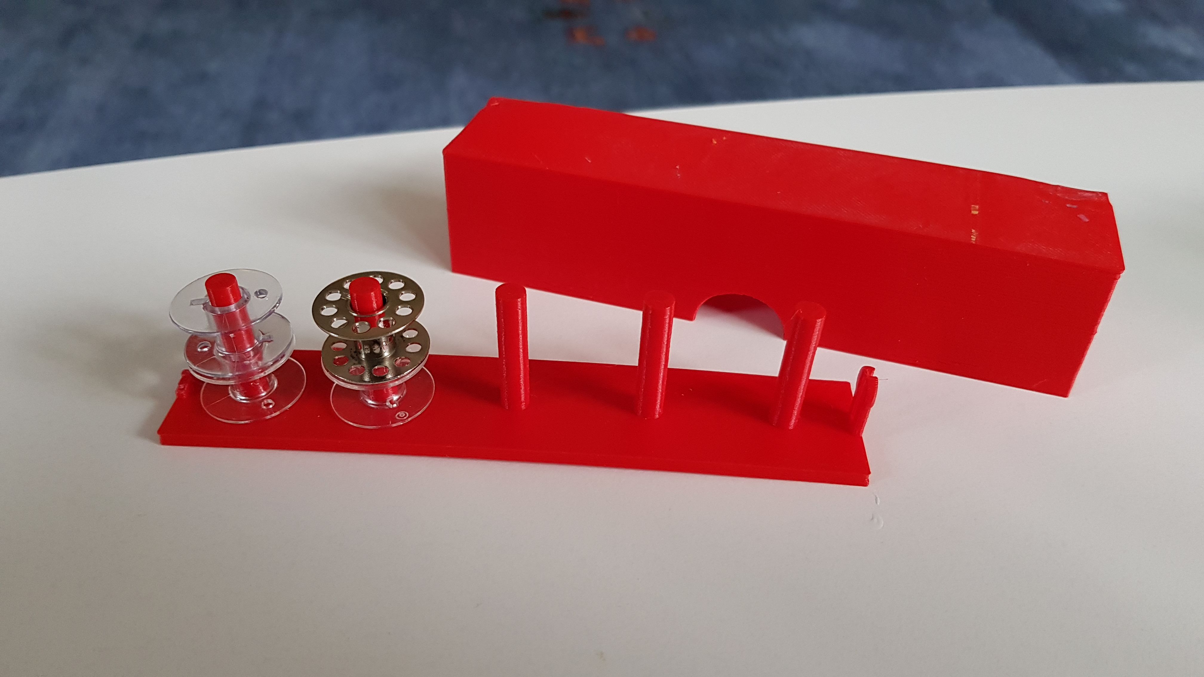 Small Bobbin Thread Spool Holder