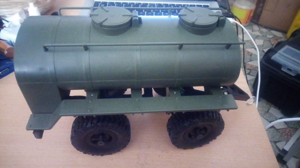 Trailer dolly for fuel tank 1/16