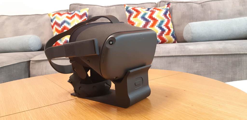 Oculus Quest stand (compact)