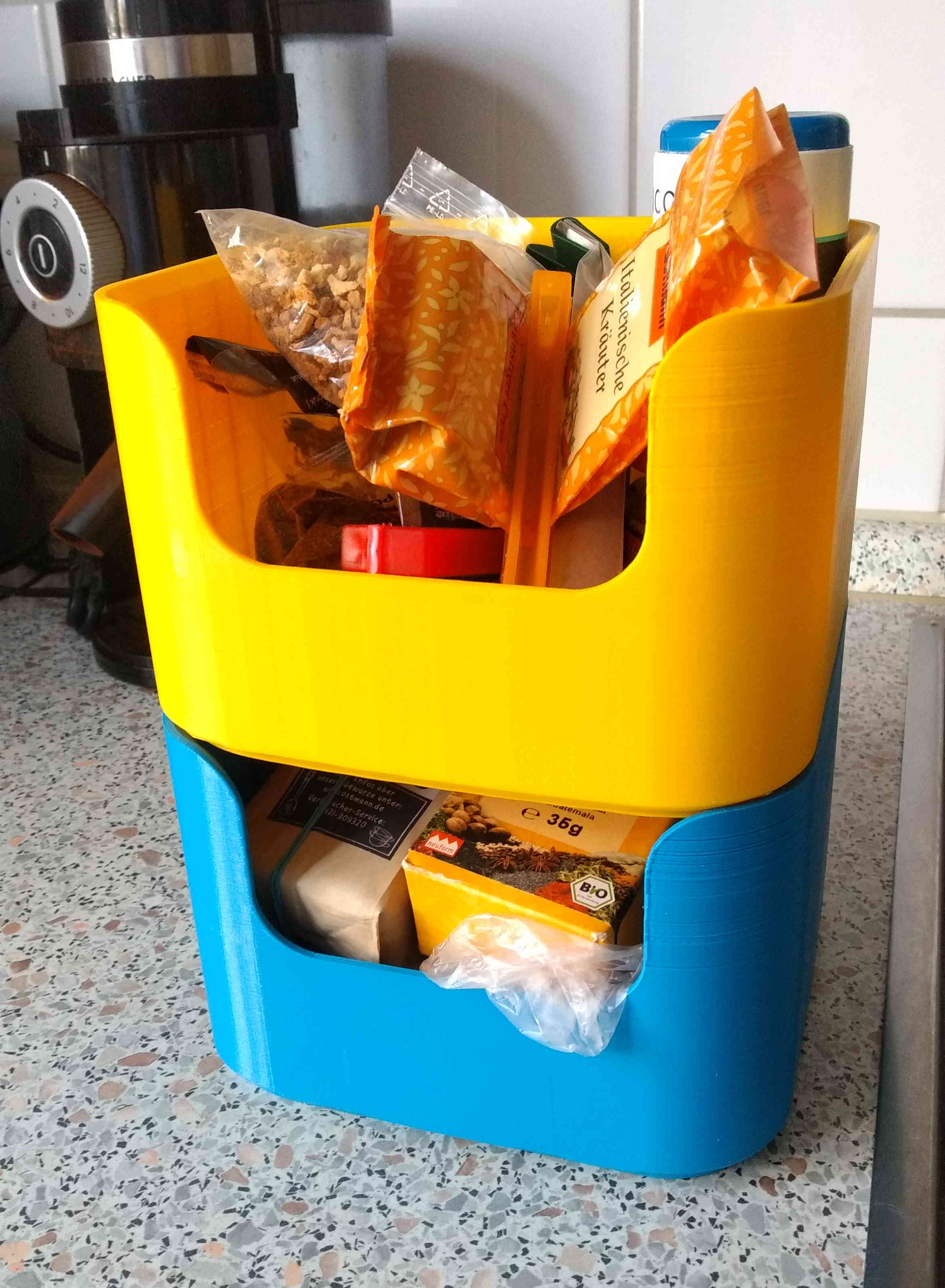 Stackable Spice Box