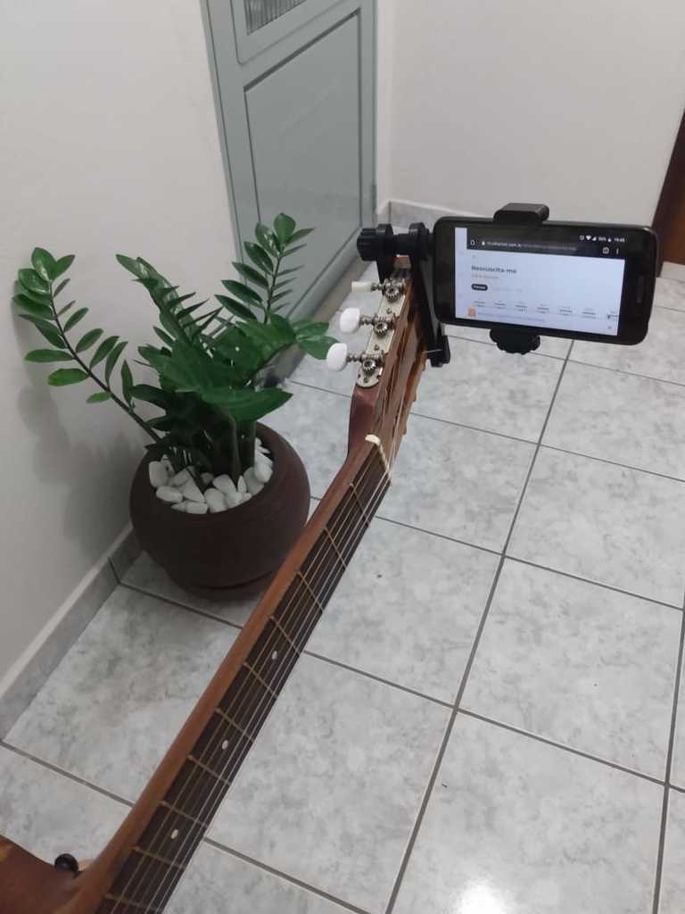 Mobile Phone Guitar Support